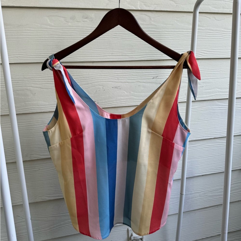 NWT Vestique Bahama Mama Blouse